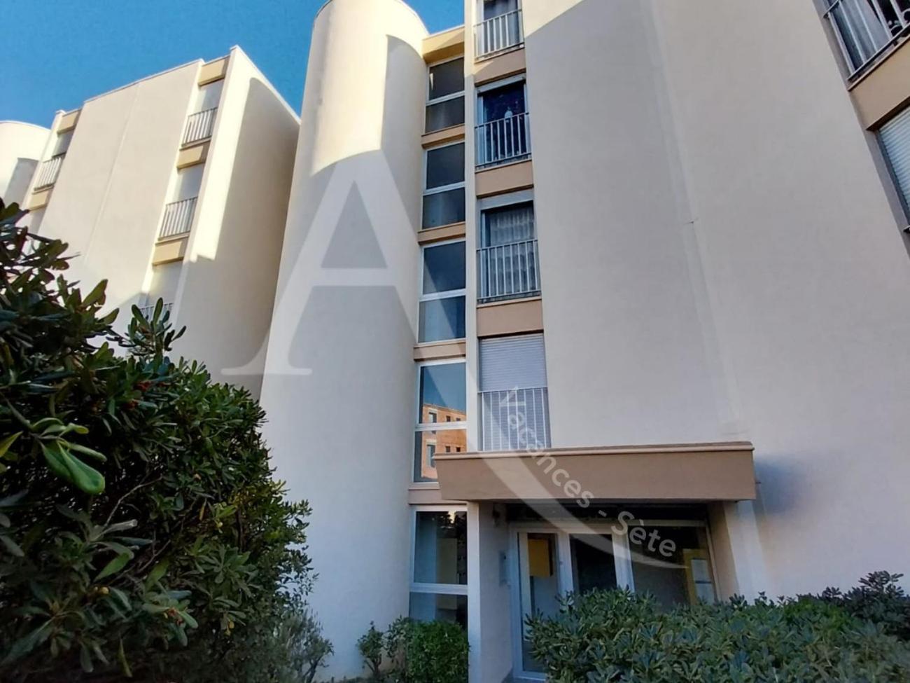 Confortable T2 En Front De Mer, Parking, Wi-Fi Sete Exterior photo